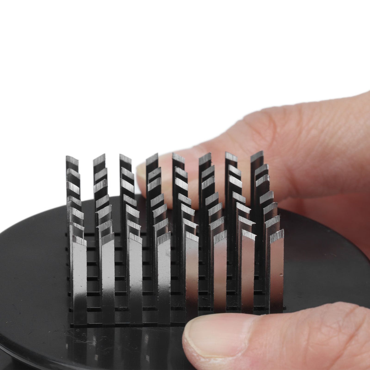 Meat Tenderizer Stainless Steel Ultra Thin Needle Blades Kitchen Cooking Tool with Protective Cover for Restaurant Home