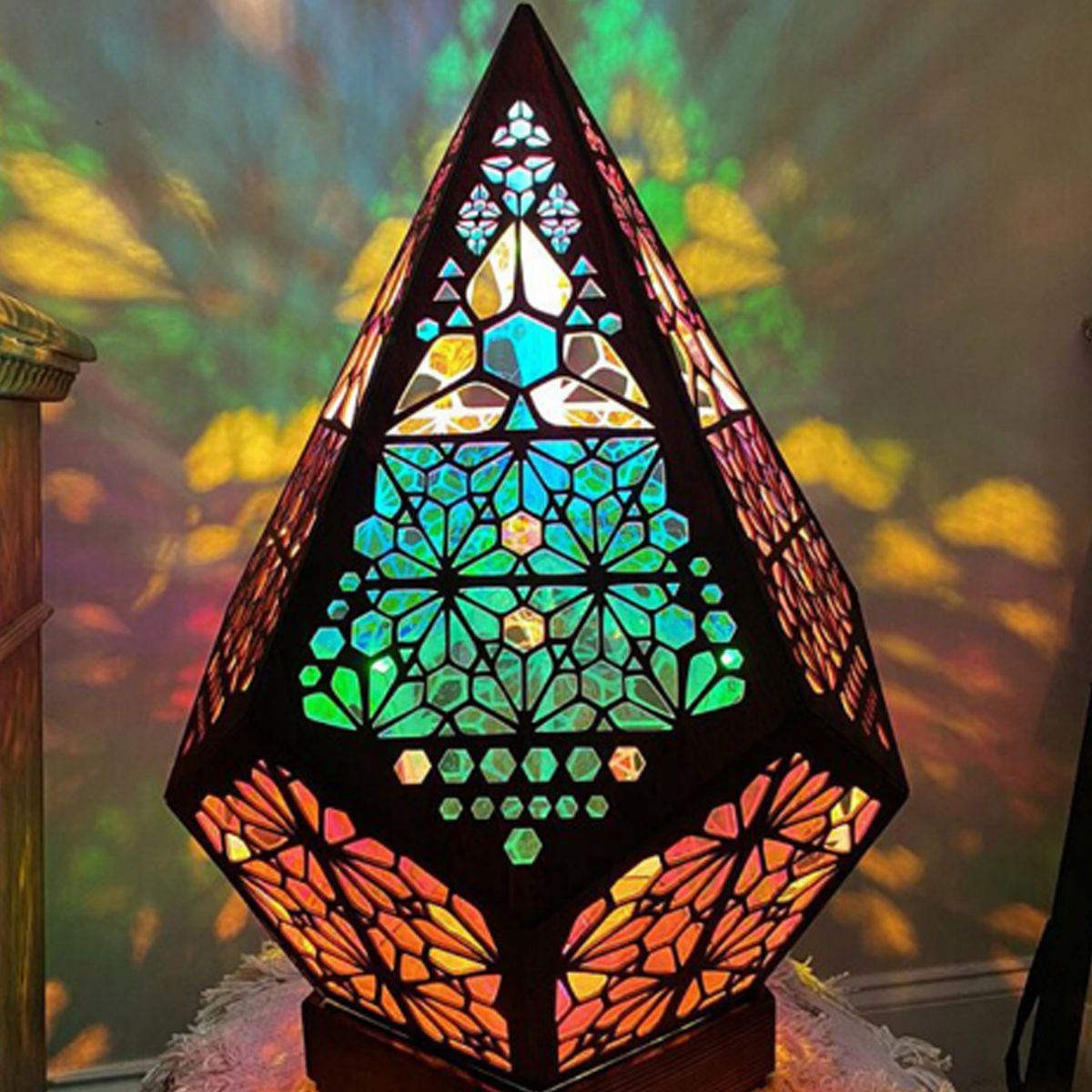 Floor Lamp Bohemian Style USB Wooden Floor Lamp Modern Geometric Light for Living Room Bedroom