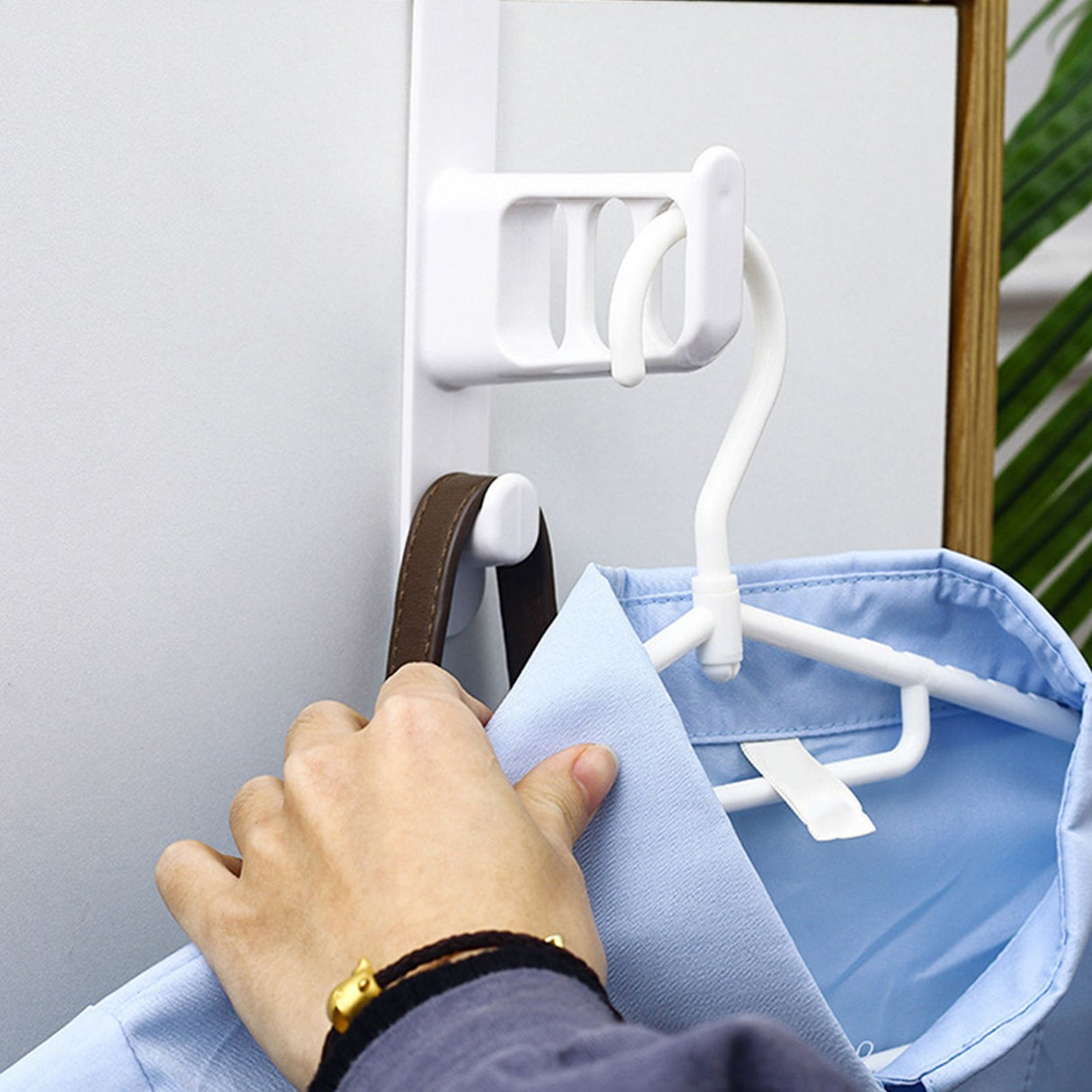 Door Rear Hook Nail Free Traceless Coat Hanger Wall Mounted Bag Coat Hat Door Hanging Rack