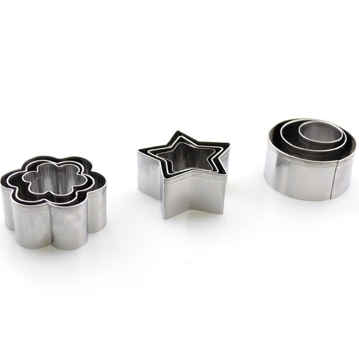 24pcs Metal Biscuit Cutters Set Food Grade BPA Free Stainless Steel Biscuit Molds for Biscuits Chocolate Cake