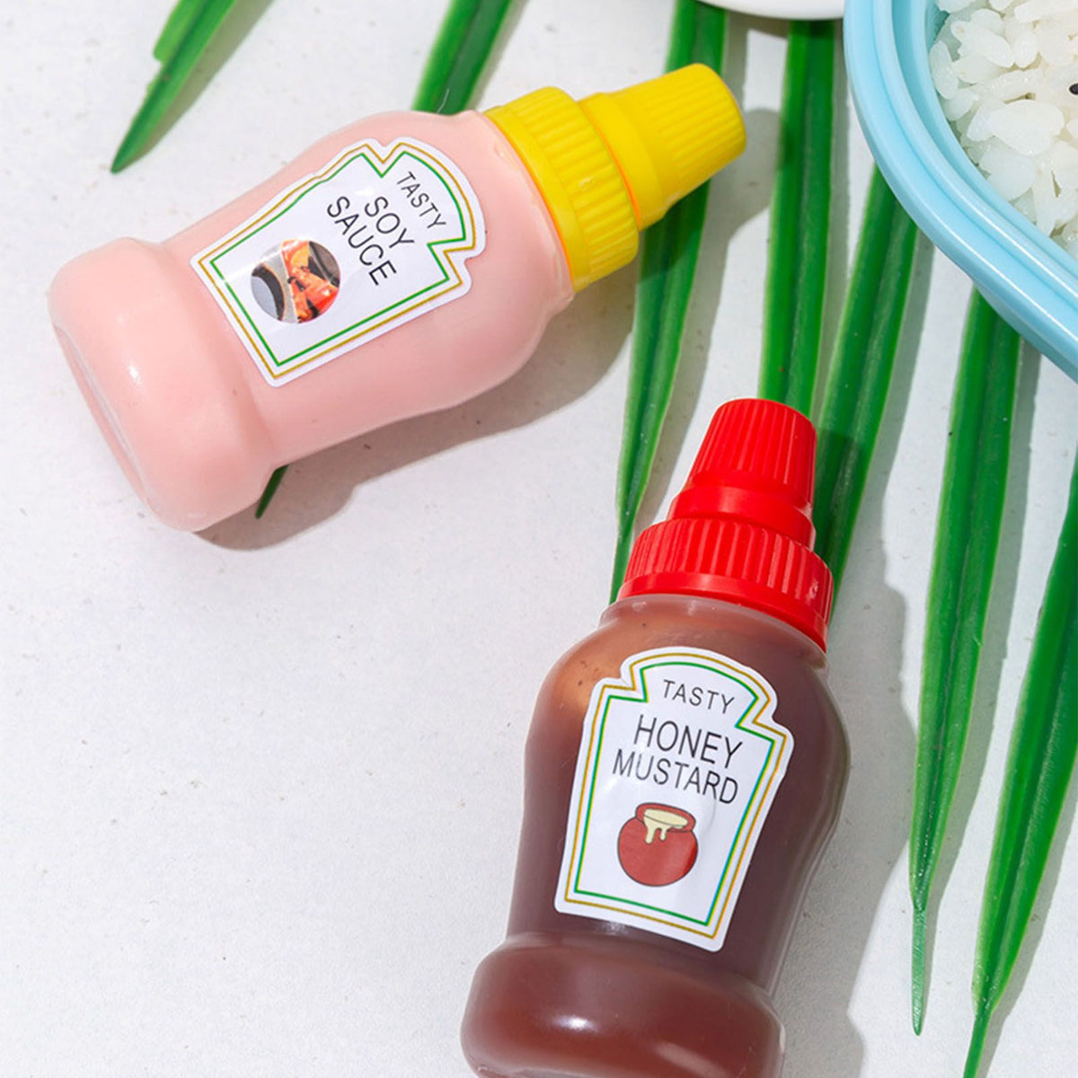 Plastic Mini Bento Soy Sauce Bottles Squeeze Salad Dressing Bottles Portable Sauce Containers