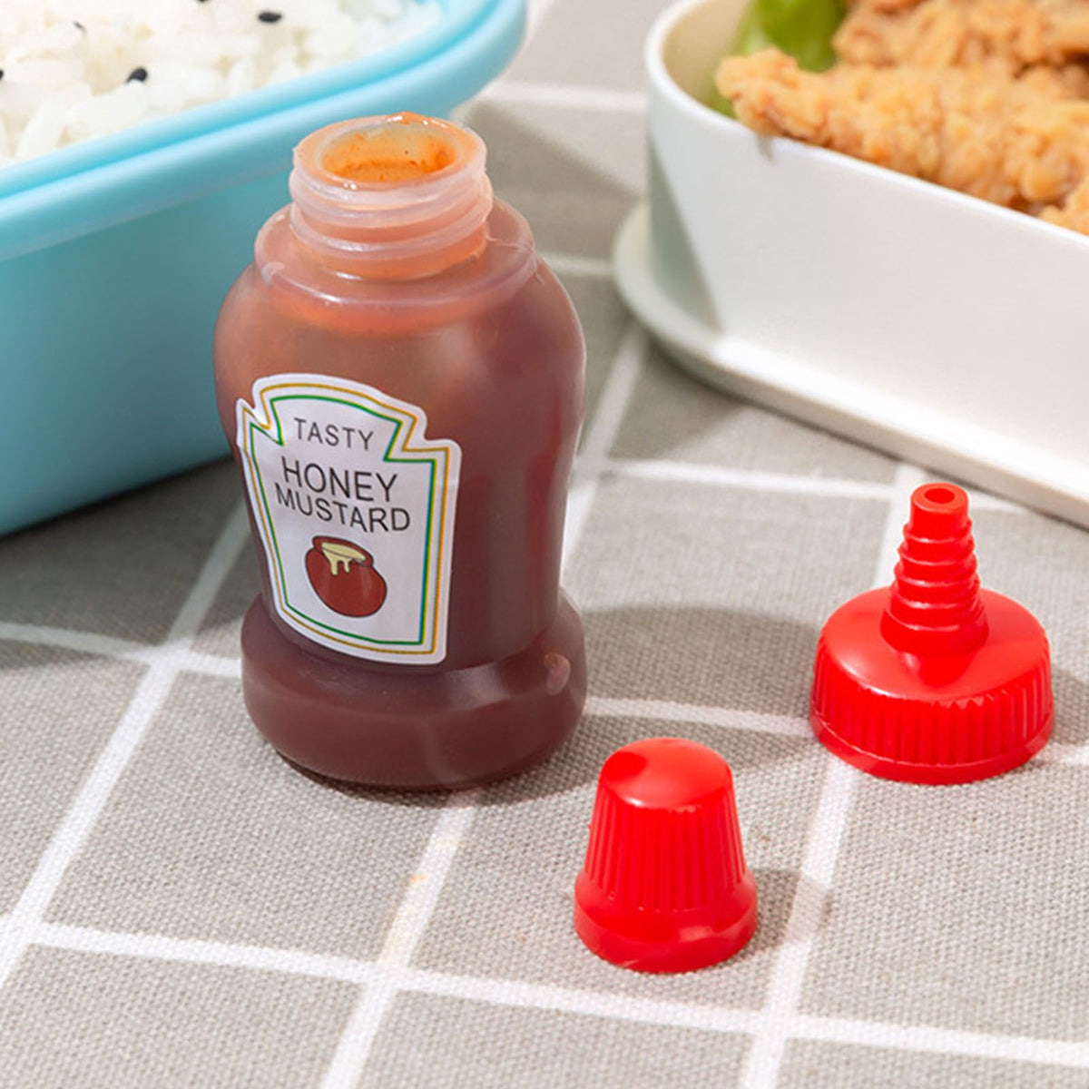Plastic Mini Bento Soy Sauce Bottles Squeeze Salad Dressing Bottles Portable Sauce Containers