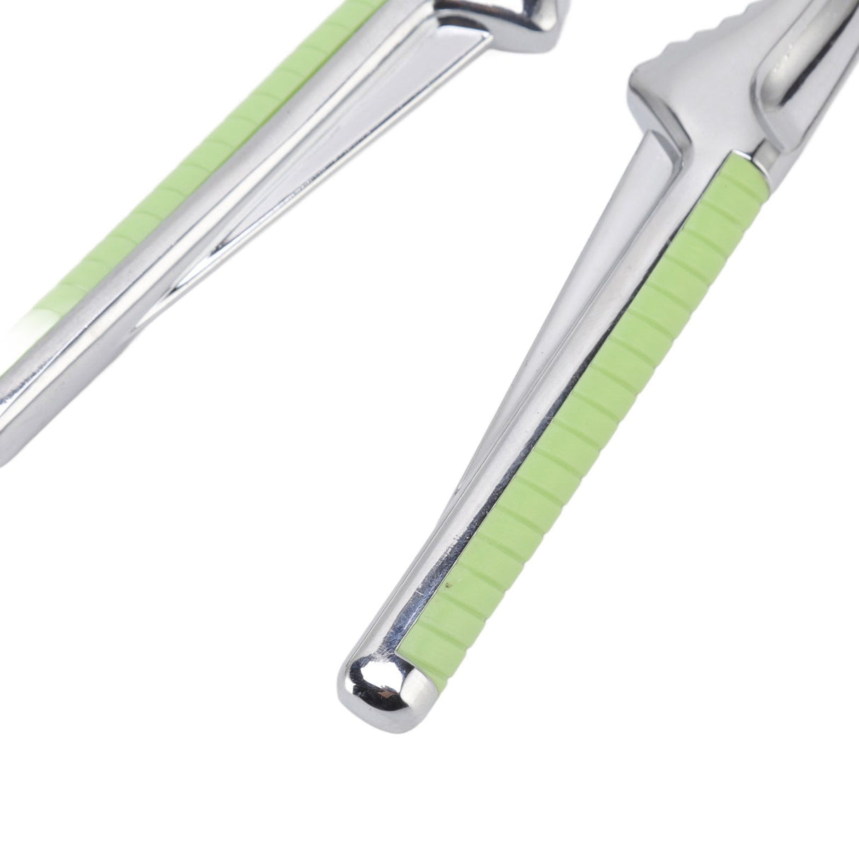 Nut Cracker Tool Multifunctional Handheld Walnut Clip Nut Shell Garlic Peeling Plier Peeler Tool for Kitchen
