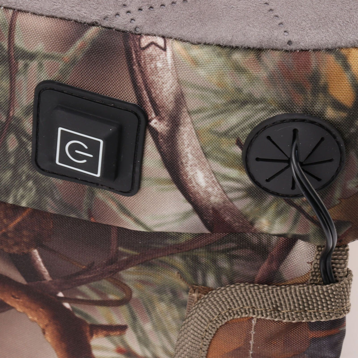Portable Heating Seat Pad Camouflage 3 Gears Thicken USB Heated Stadium Seat Cushion Pad for Camping Hunting Fishing Leaf