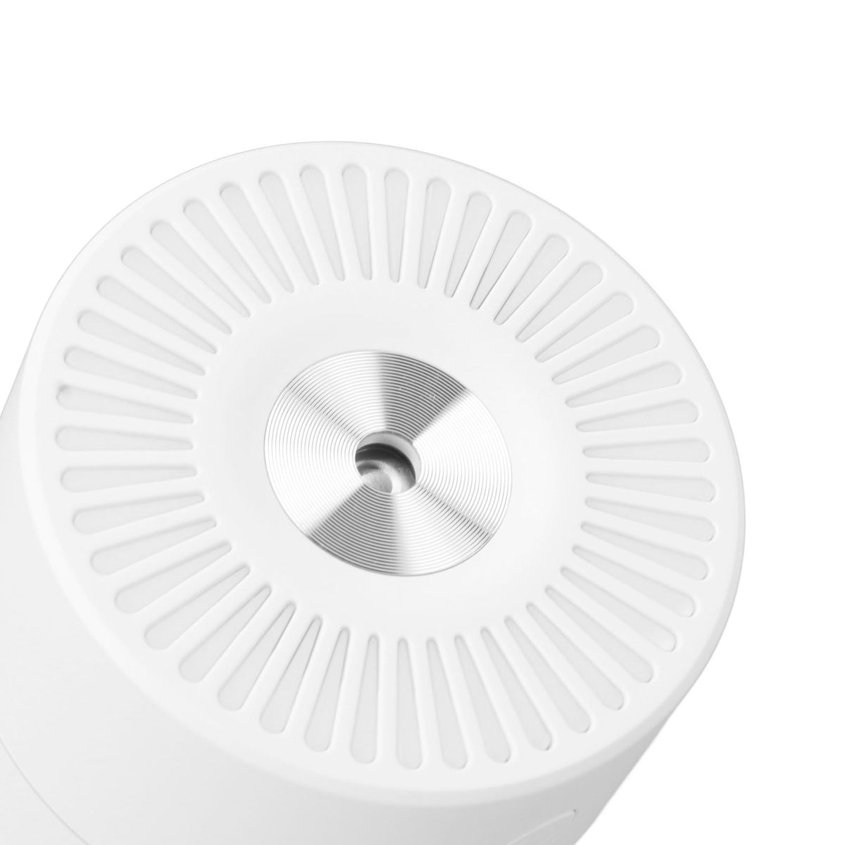 Portable Mini Humidifier USB Automatic Rotating Super Quiet Small Desktop Cool Mist Humidifier for Bedroom Office Car Travel White