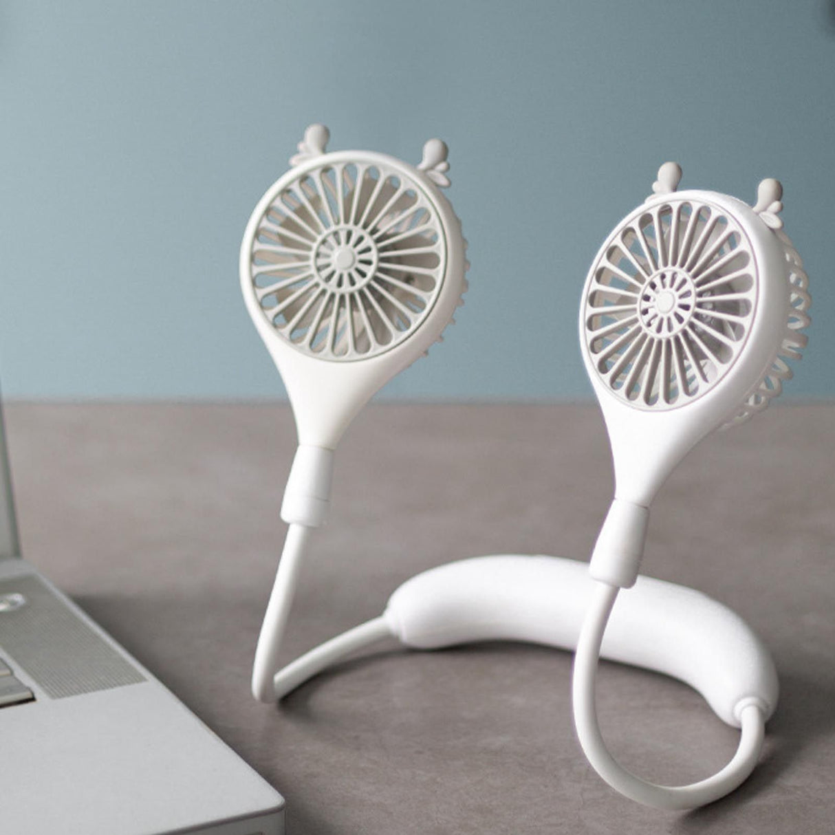 Neck Fan USB Rechargeable Cute Portable Retractable Universal Adjustment Cooling Fan For Outdoor Sports Travel White