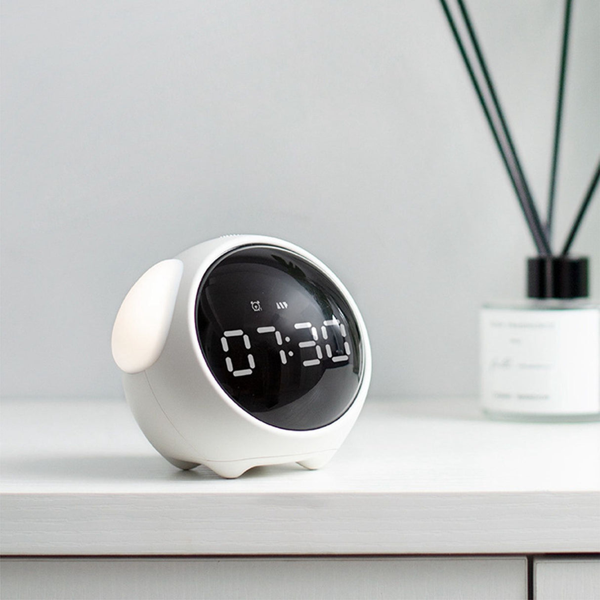 Expression Clock Cute Dog Shape Multifunctional LED Digital Alarm Clock Voice Activated Night Light White