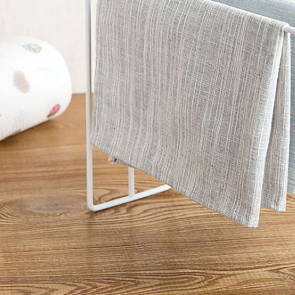 Kitchen Countertop Dishcloth Drying Rack Iron Dishcloth Towel Holder Free Standing Dish Rag Storage Hanger White