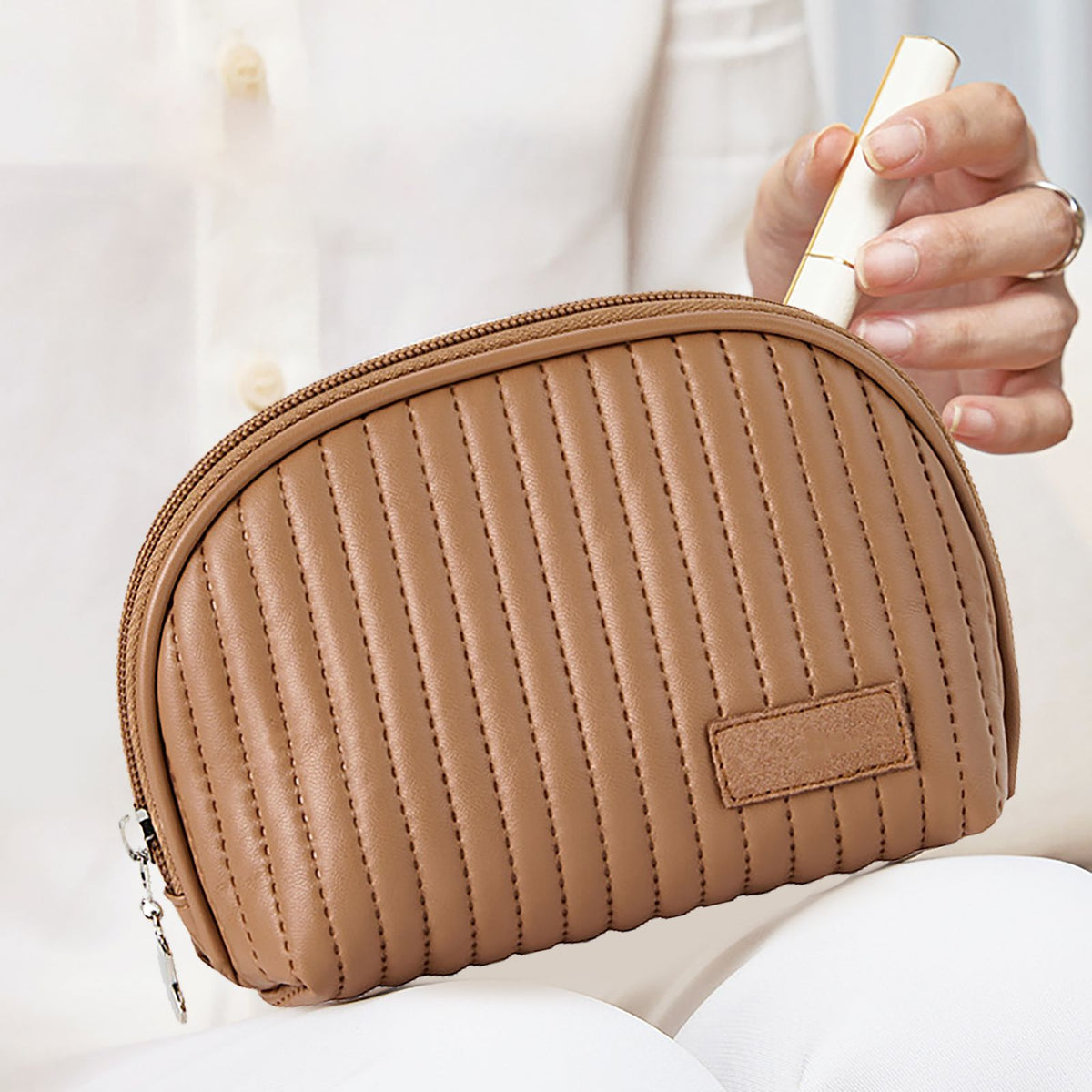 PU Leather Makeup Bag Portable Large Capacity Storage Travel Makeup Bag for Lipstick Cosmetic Brown