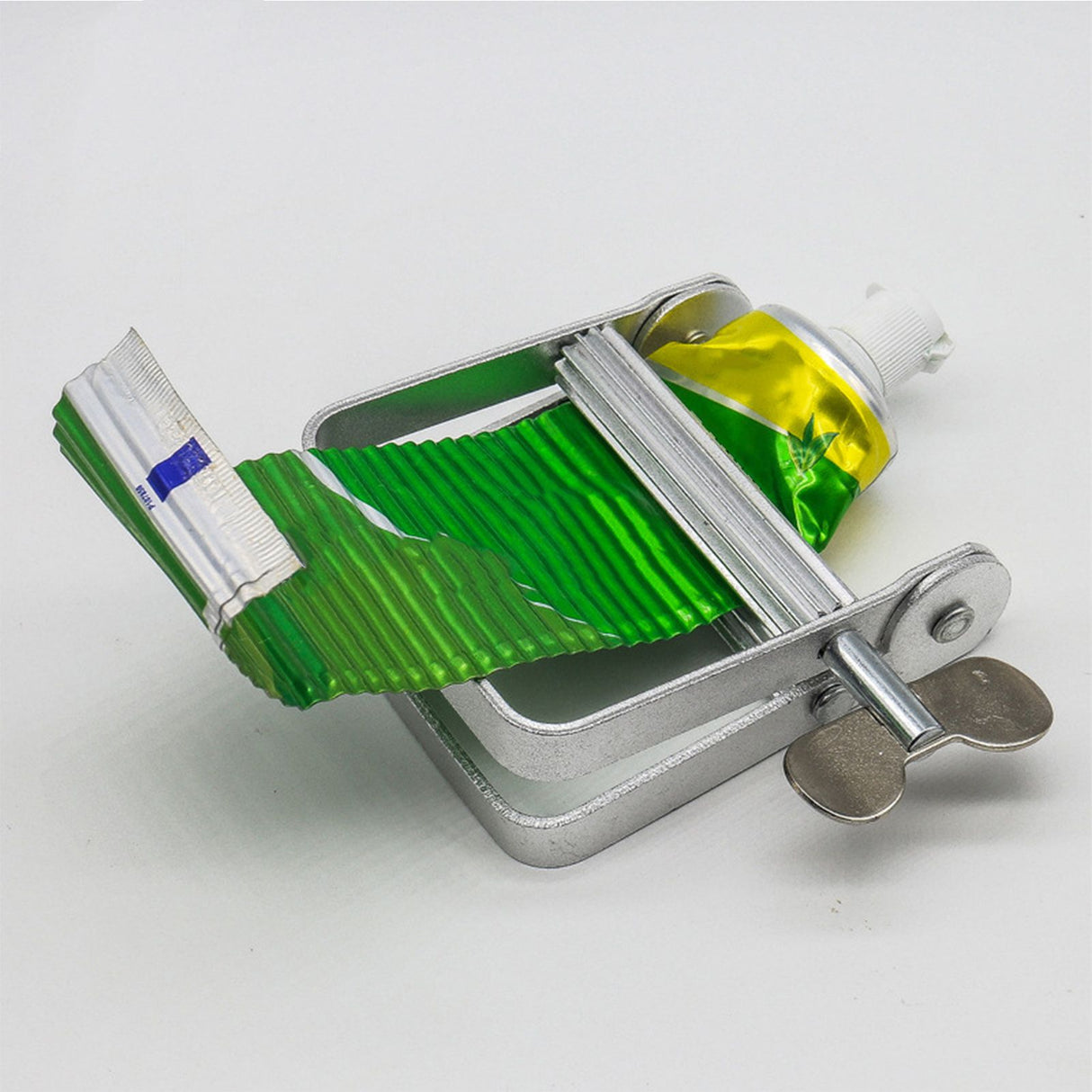 Metal Toothpaste Tube Squeezer Toothpaste Dispenser Paint Tube Wringer for Cosmetics Color Dye Hand Cream Artist Hair Salon Painter
