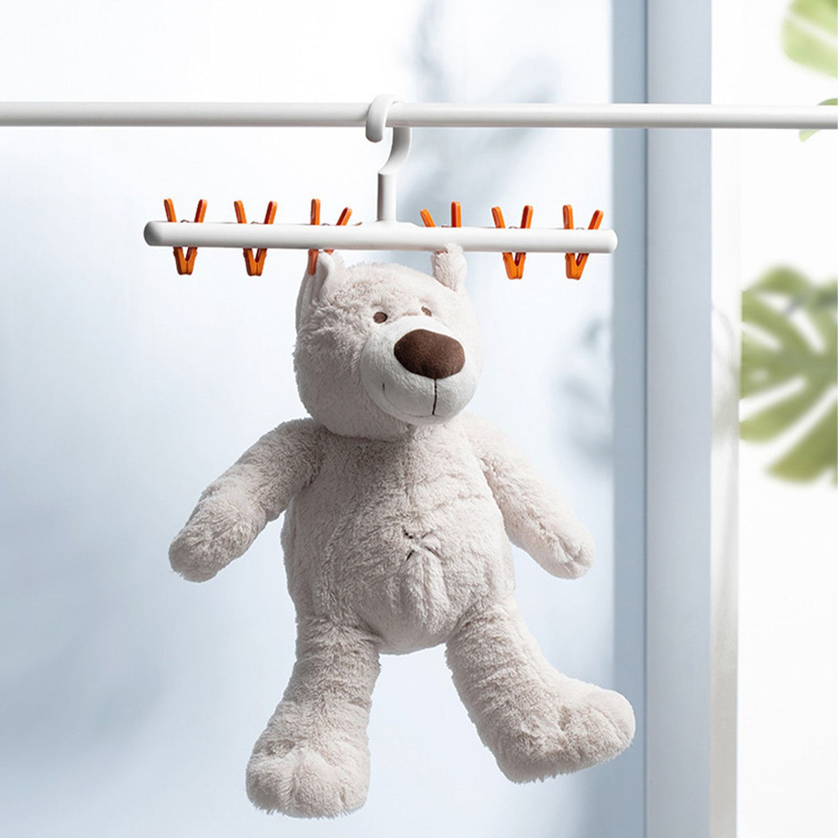 Plastic Sock Clips Drying Rack 6 Clips Prevent Tangle 360 Degree Rotatable Multifunctional Laundry Hanger for Home White Orange