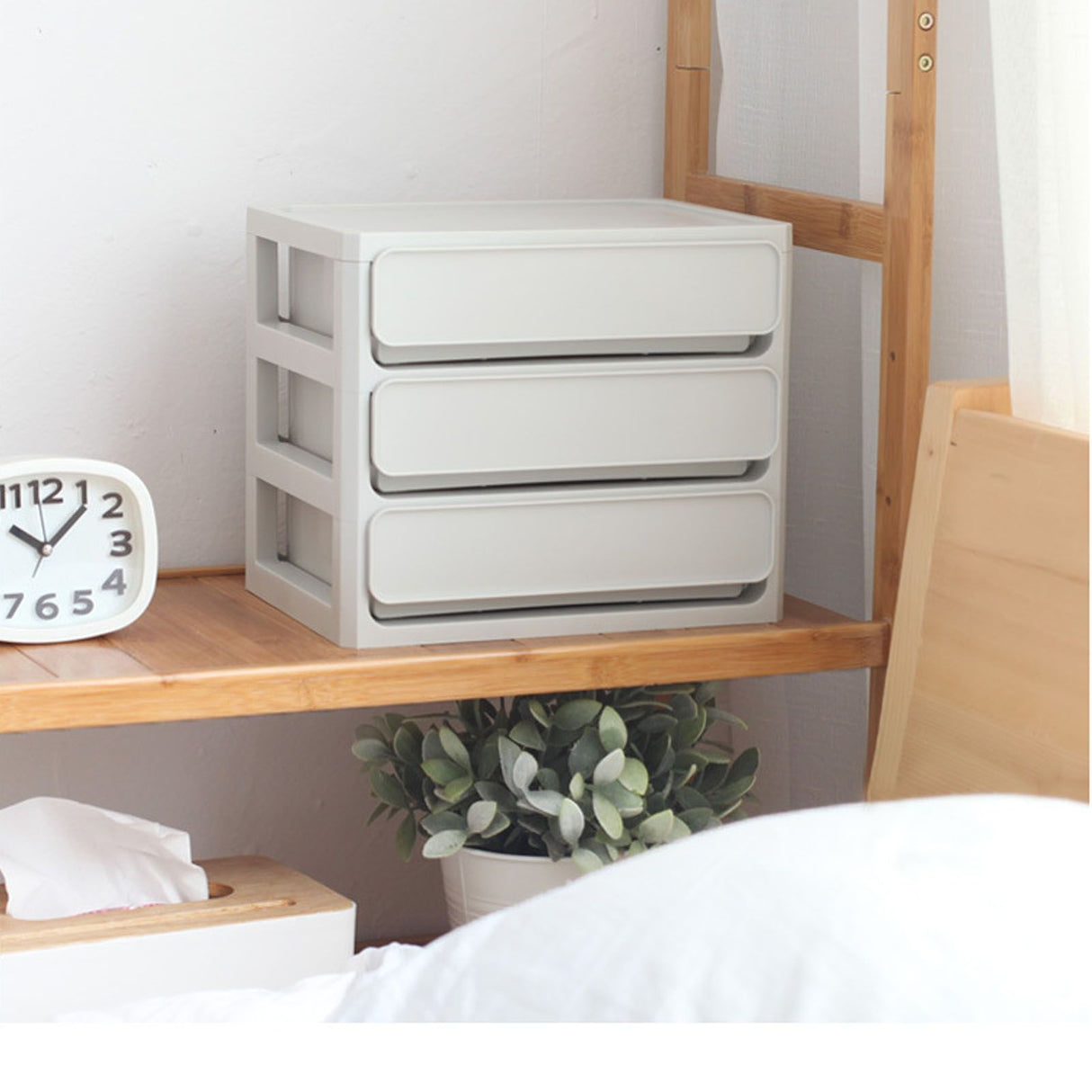Storage Drawer Multi Layers Stackable Dustproof Desktop Storage Box Organizer for Student Dormitory Home Cosmetics 3 Layers White