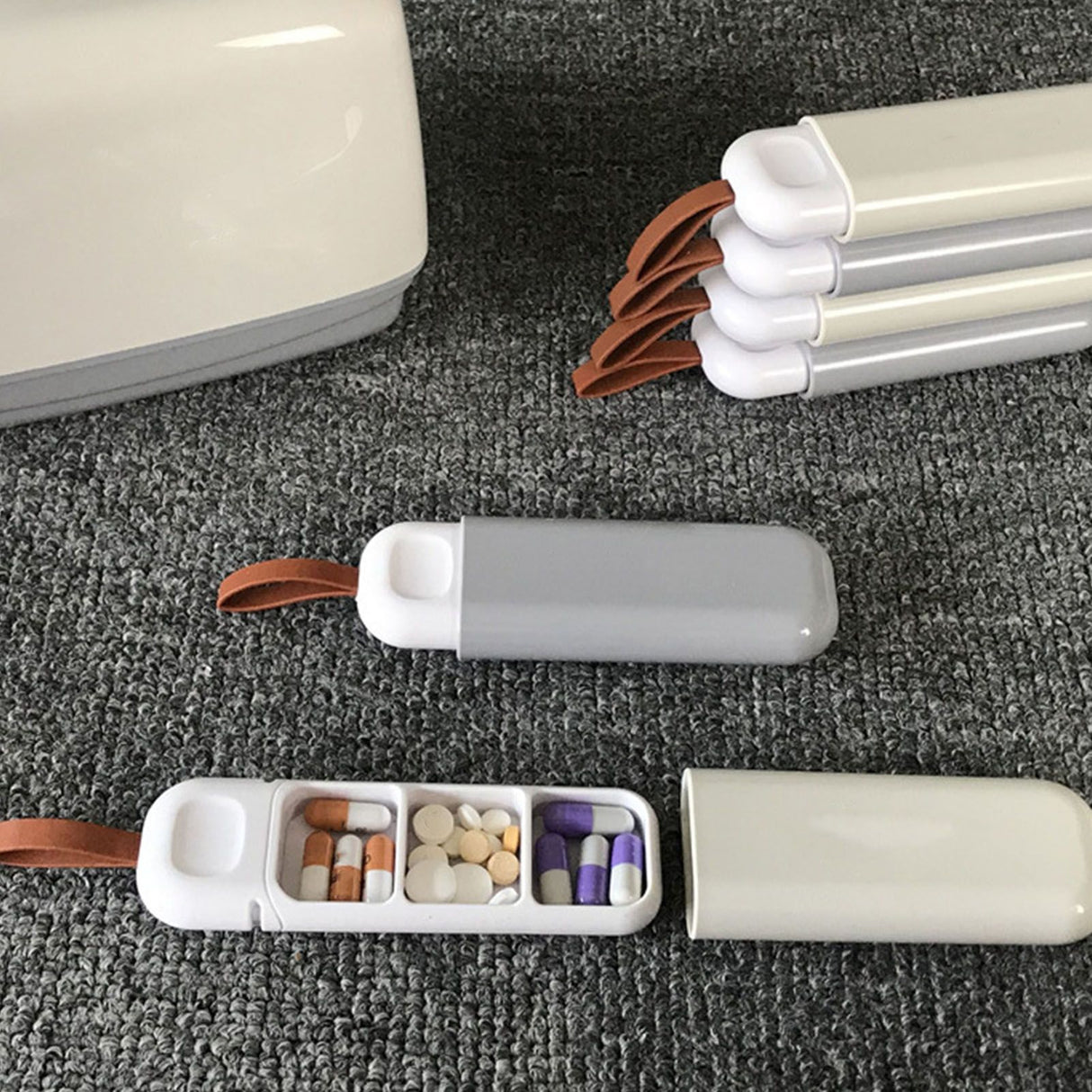 Home Portable Small Medicine Box One Day Dispensing Medicine Box with Dispensing Box Mini Medicine Dispensing Box Beige