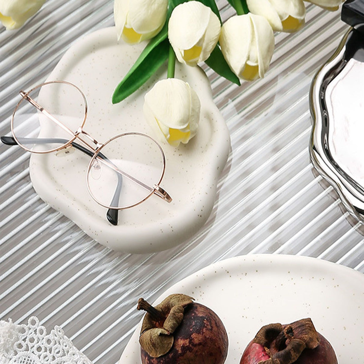 Jewelry Plate Ceramic Glossy Appearance Simple Modern Stylish Storage Tray for Home Gift White Oval