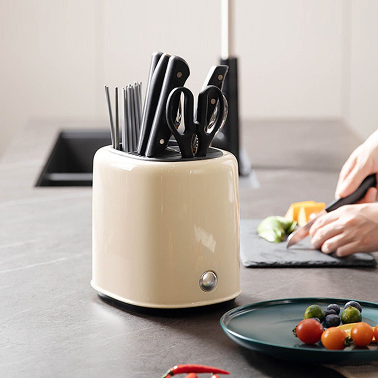 Knife Block Utensil Holder Retro Space Saving Large Capacity 2 In 1 Countertop Utensil Organizer for Kitchen Beige