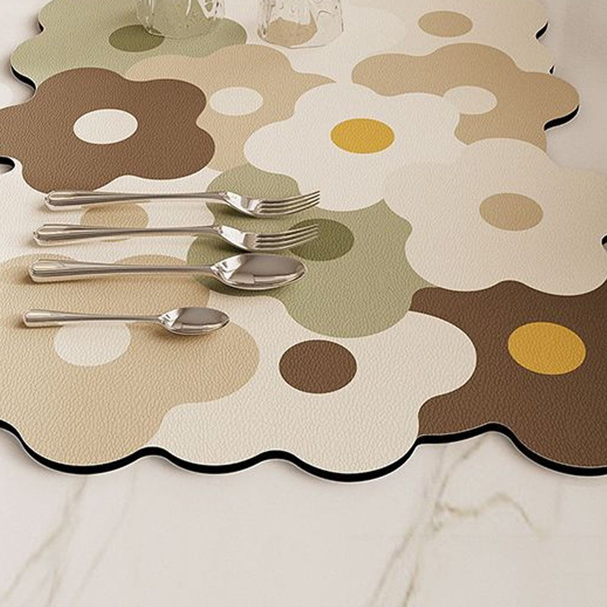Kitchen Counter Dish Drying Mat Refreshing Cute Elegant Heat Resistant Absorbent Dishes Drain Mat Coffee and White 11.8 X 15.7in