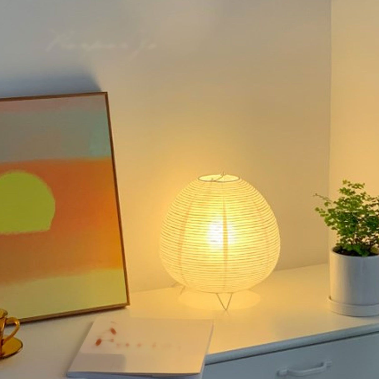 Rice Paper Lantern Lamp Soft Warm Light Home Decoration Modern Standing Bedside Table Lamp for Cafe Bedroom