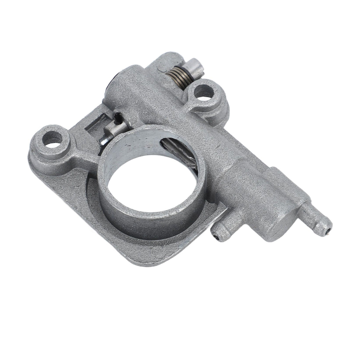 Reliable Chainsaw Oil Pump Iron High Hardness Engine Oil Pump for CS350 CS2600 Oil Pump