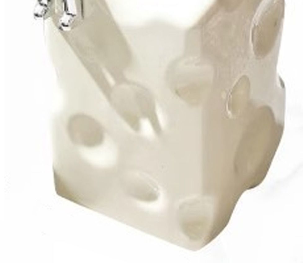 Shampoo Dispenser Bottle Ceramic Large Capacity Home Decoration with Pump for Bathroom Large White