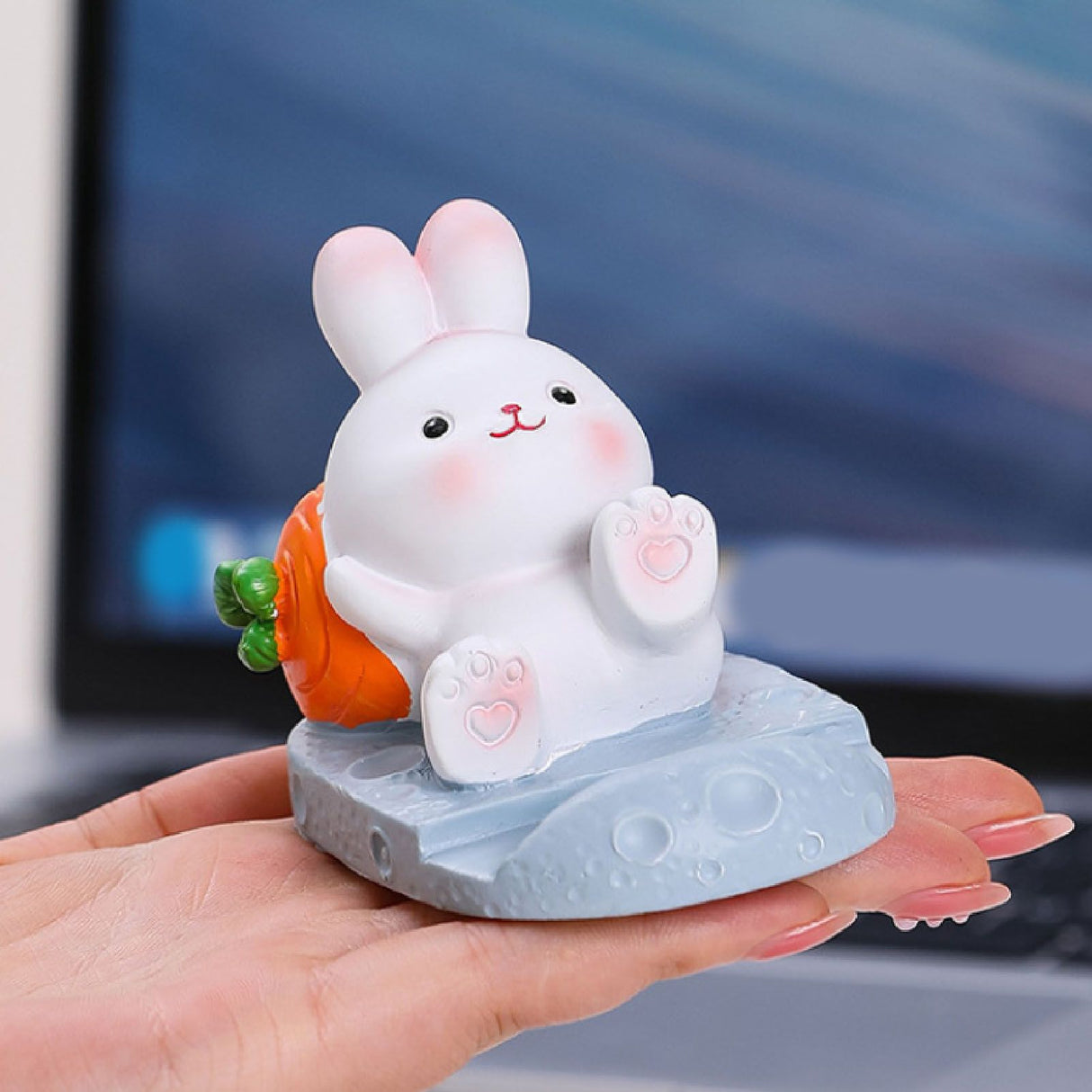 Cute Rabbit Cell Phone Stand Cartoon Resin Bunny Phone Holder Desk for Student Room Decoration Carrot