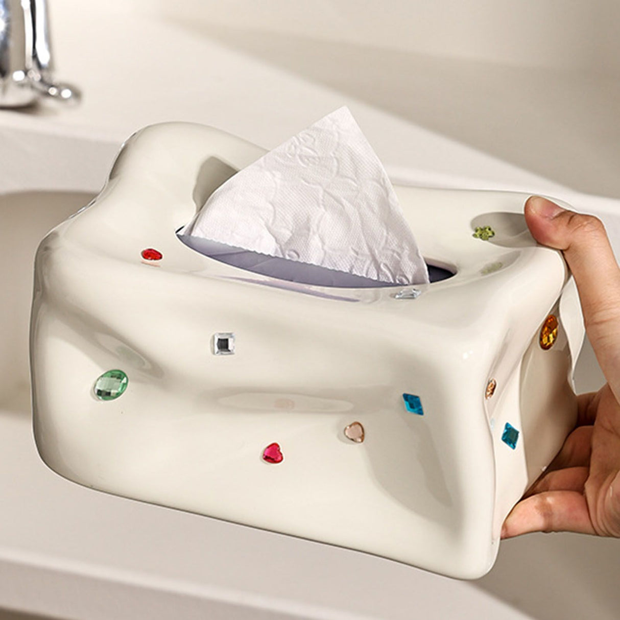 Ceramic Tissue Box Case Holder Decorative Elegant Facial Tissue Napkin Dispenser Box for Dinner Room Beige