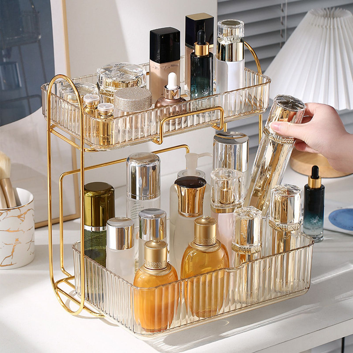 Makeup Organizer 2 Tier Bathroom Countertop Organizer Large Capacity Cosmetic Holder Shelf for Bedroom Dresser Amber