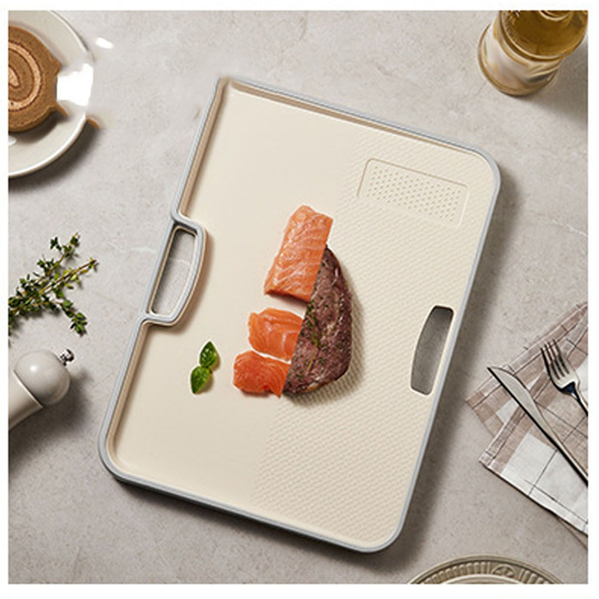 Double Sided Cutting Board Double Sided Non Slip Household Cutting Vegetables Fruits Cutting Board M(22x30cm / 8.7x11.8in)