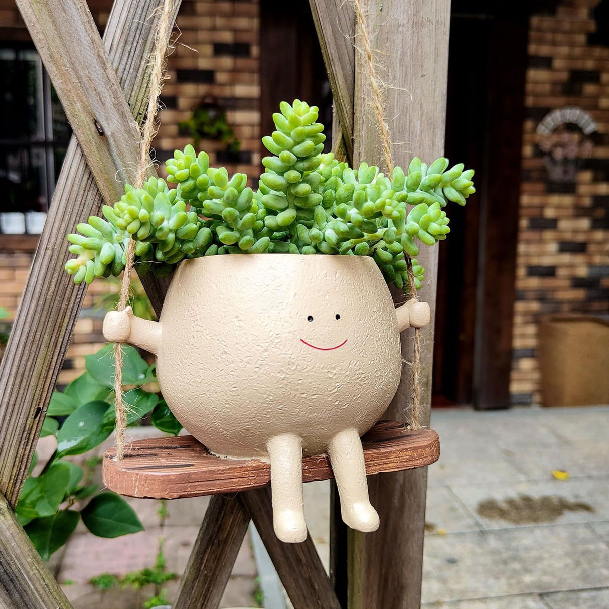 Swing Face Planter Pot Exquisite Lovely Unique Resin Hanging Planter with Rope for Plants Succulent
