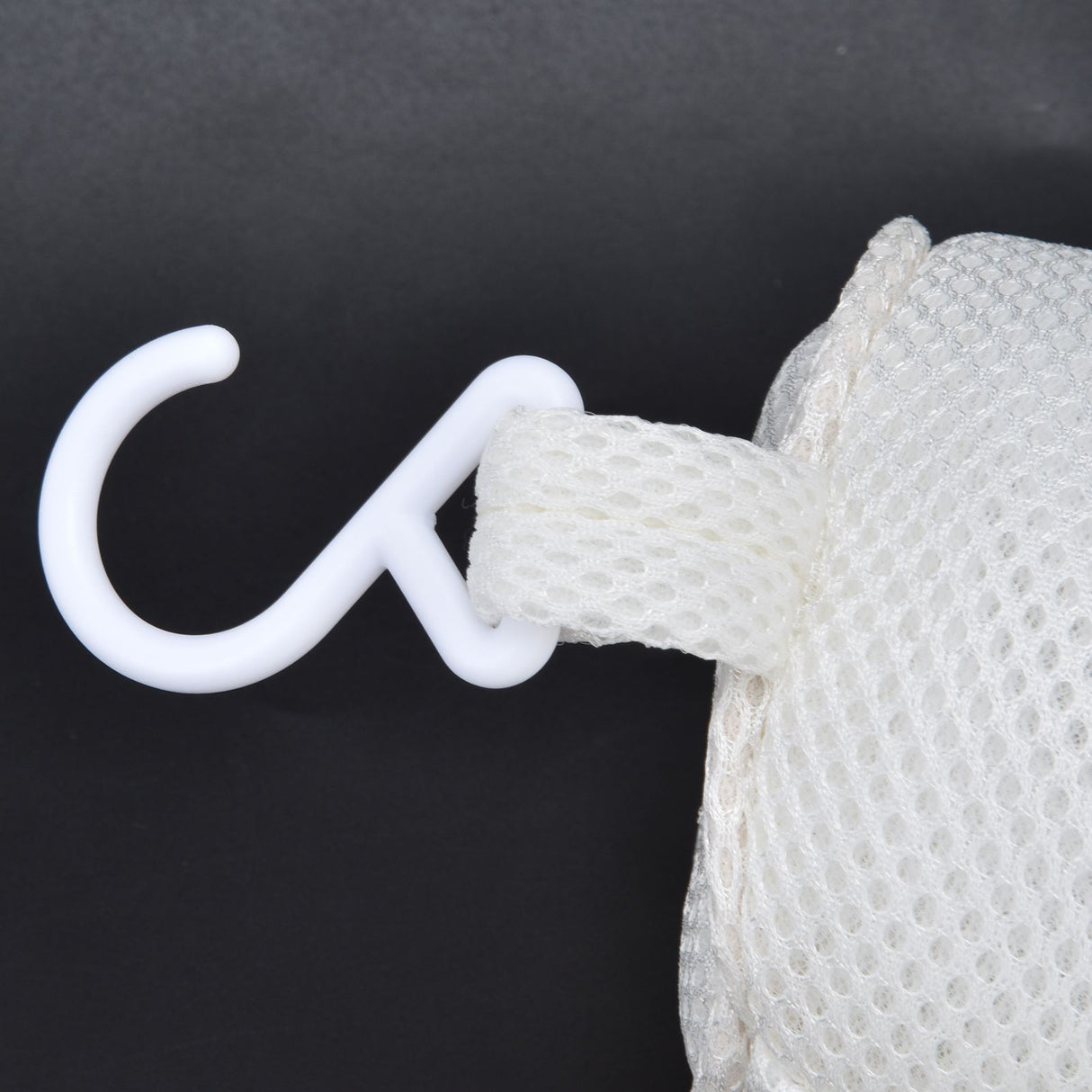 Mesh Bathroom Pillow Soft Comfortable Suction Cup Pillow Bath Tub Pillow for Shower Room