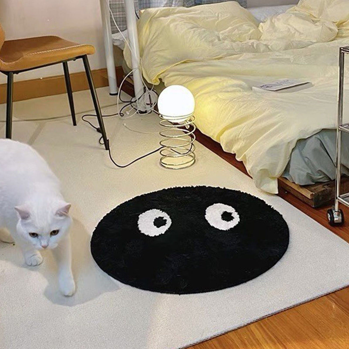 Round Rug Cute Black Face Rug Soft Flocking Carpet Skid Resistant Rug for Bedroom Bathroom Living Room 80x80cm / 31.5x31.5in