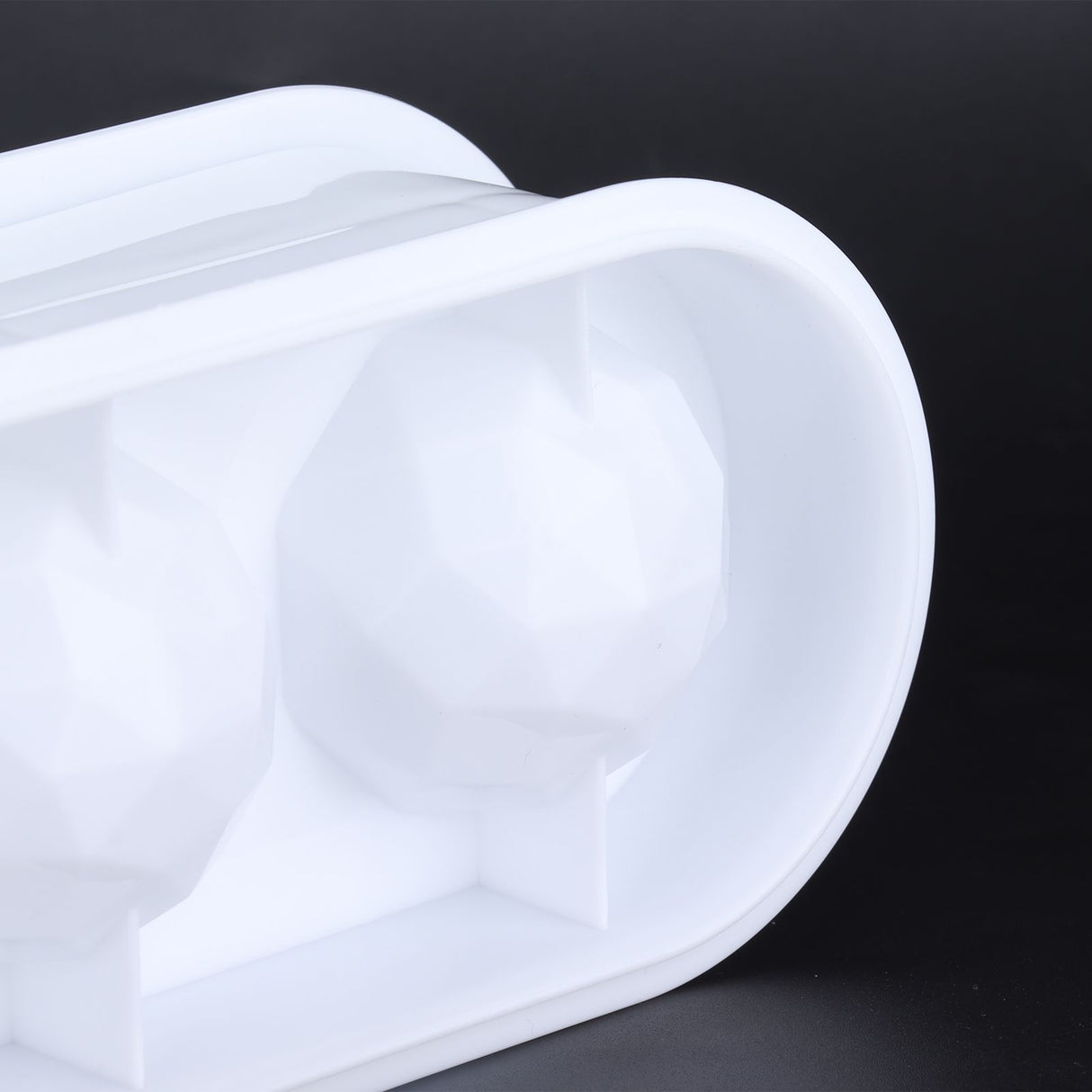 2Pcs 4 Grids Food Grade Ice Cubes Mold Whiskey Ice Ball Making Mold Tray for Home Bar