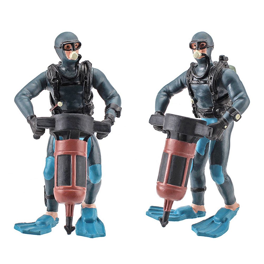 4Pcs Mini Diver Figurines Model Simulation Underwater Adventure Diver Figure Playset for Scene Layout Table Ornaments
