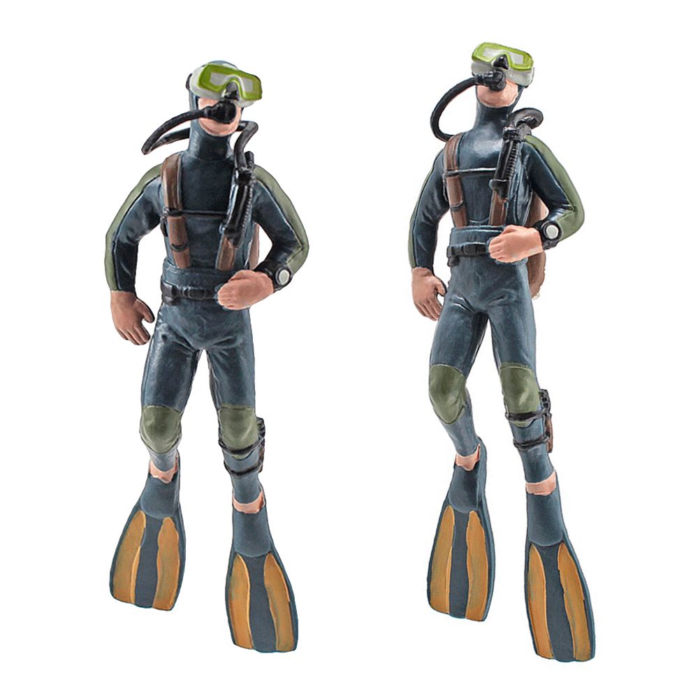 4Pcs Mini Diver Figurines Model Simulation Underwater Adventure Diver Figure Playset for Scene Layout Table Ornaments
