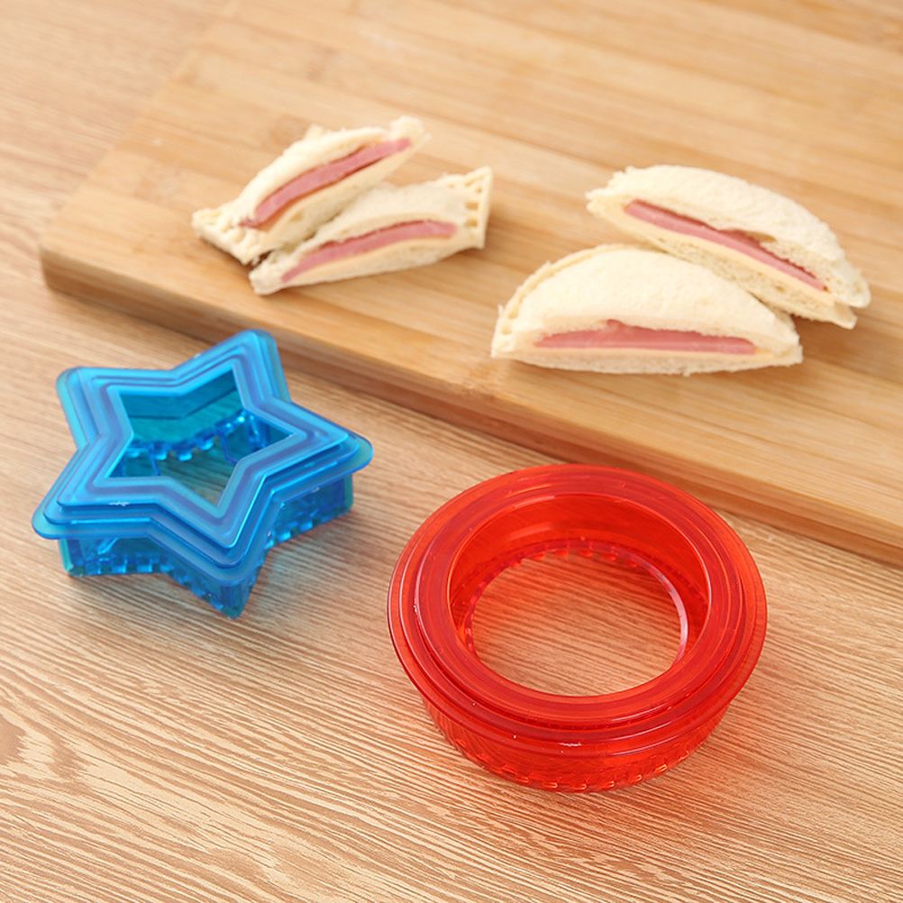 Square Sandwich Cutter Sealer Bread Decruster Pancake Maker DIY Cutters Bento Box Sandwich Decruster Press Mold for Kids