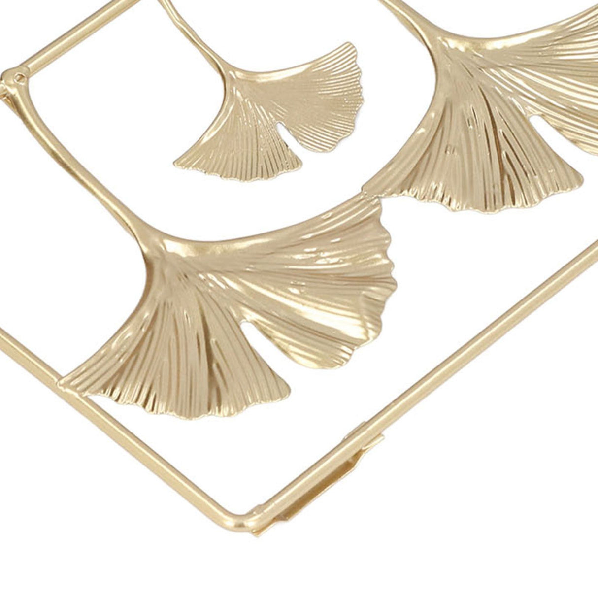 2Pcs Gold Metal Leaf Wall Decor 3D Modern Simple Clear Texture Metal Leaf Hanging Decoration with Frame for Home Office