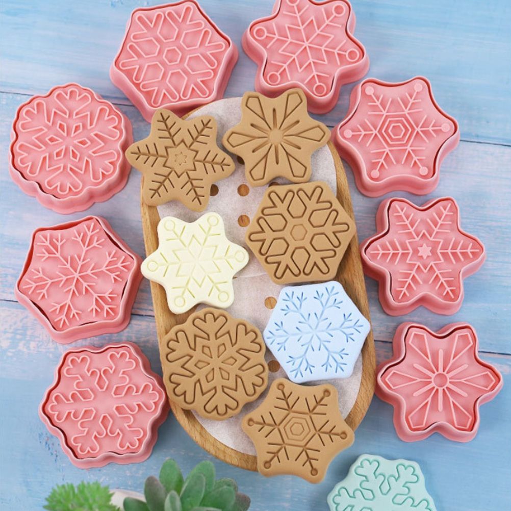 8Pcs/10Pcs 3D Biscuit Cutters Christmas Biscuit Mould Baking Mould Hand Press Biscuit Stamp