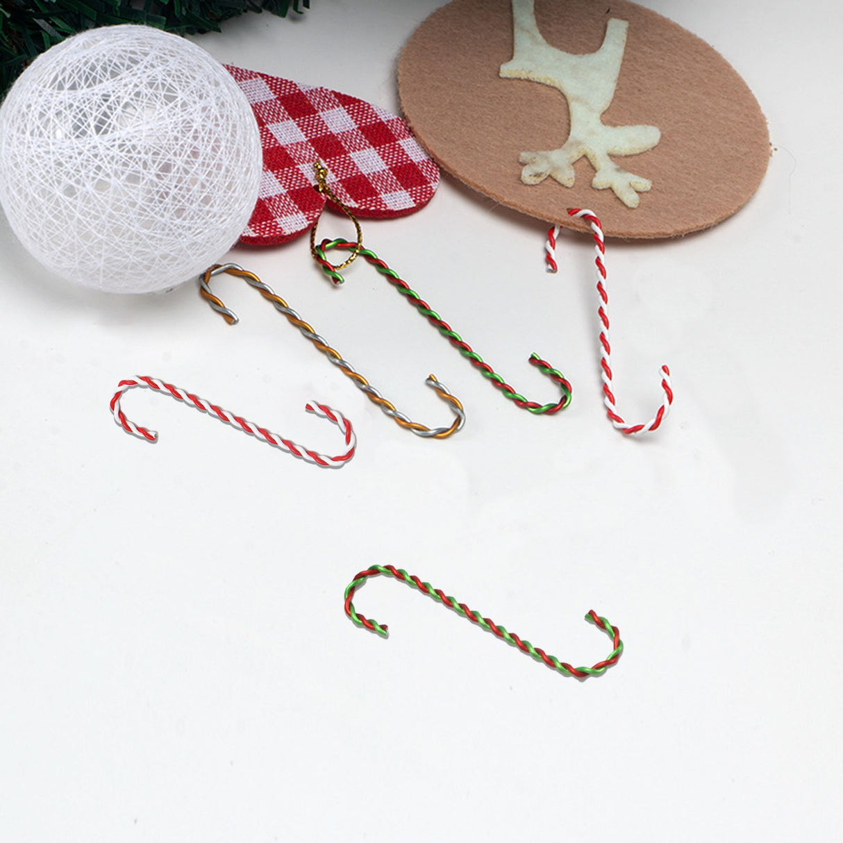 S Shaped Christmas Ornament Hooks Metal Unique Exquisite Decorative Christmas Ornament Hooks Hangers