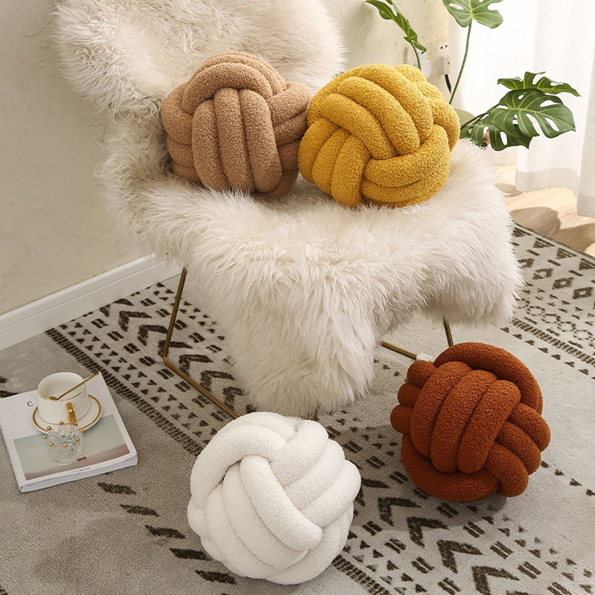 Knot Pillow Exquisite Soft Warm Beautiful Knotted Plush Pillow for Home Car Office Decoration