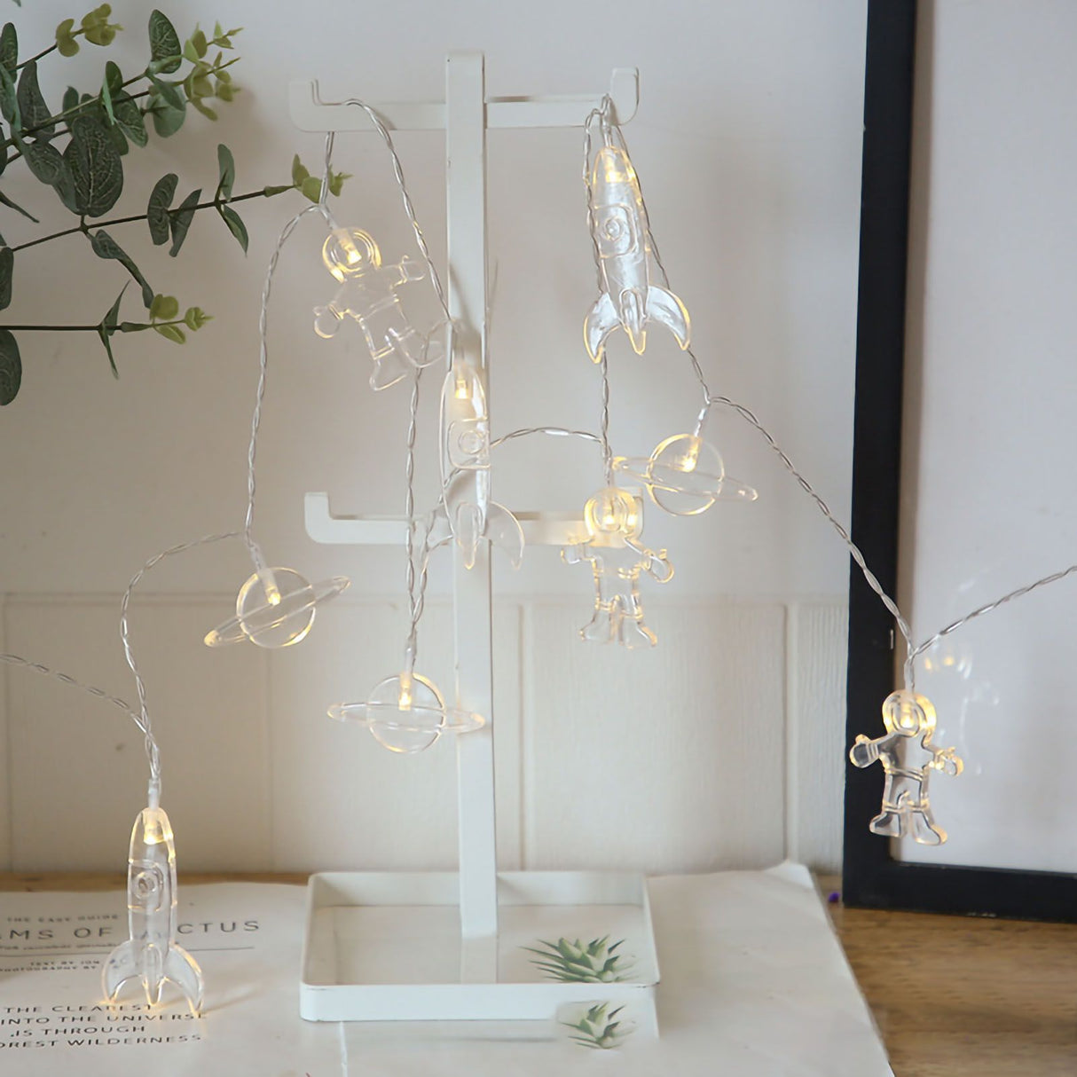 LED String Light Outer Space Astronaut Planet Spaceship Shape Waterproof Led String Room Decor for Christmas Festival Warm White 3 Batteries 20LED