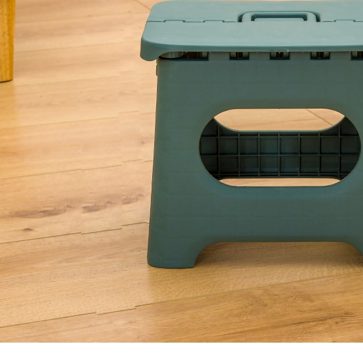 Folding Step Stool Portable Strong Space Saving Plastic Footstool for Adults and Kids Light Green