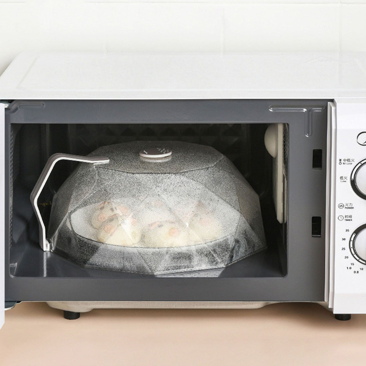 Geometric Microwave Splatter Cover Food Plate Lid with Steam Vents Handle Dustproof for Tray Pan Bowl White