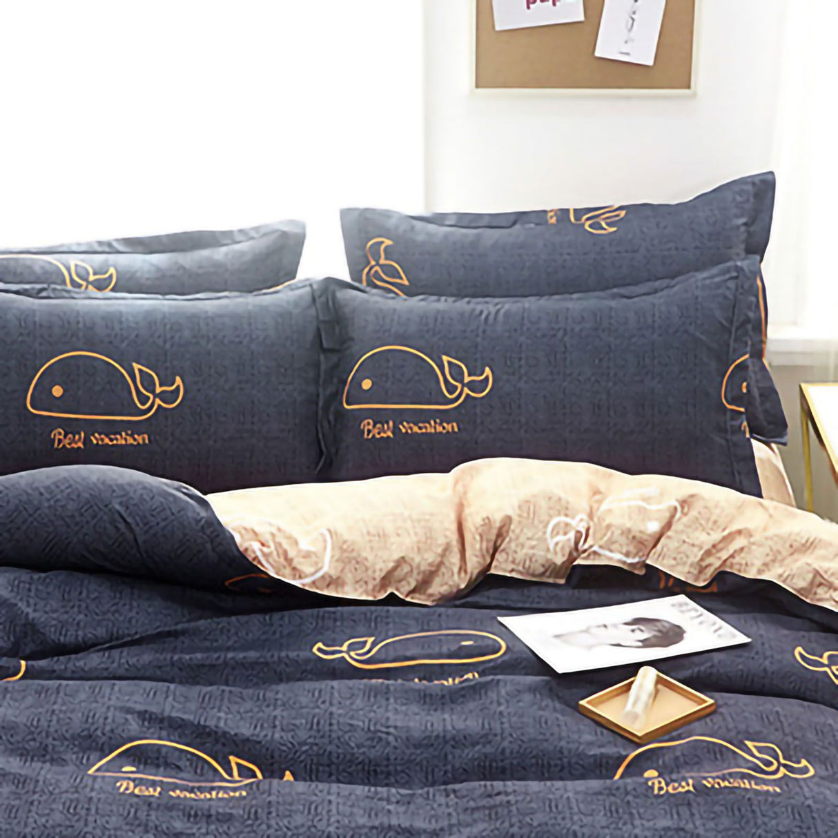 Skin Friendly Quilt Cover Thickened Polyester Soft Brushed Duvet Cover Quilt Bedding for Dormitory Bedroom Whale 180x220cm