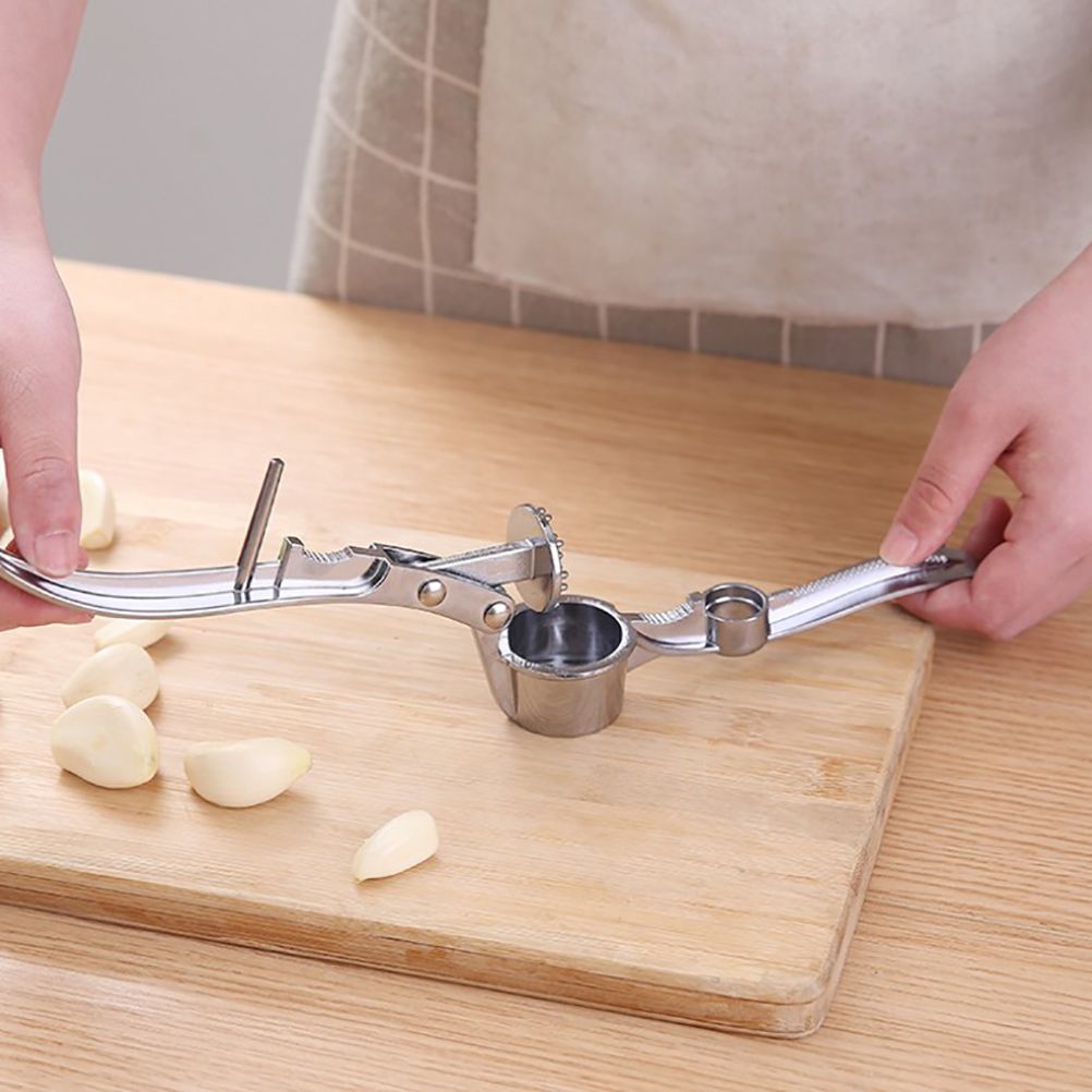 Multifunctional Garlic Press Mincer Ginger Crusher Peeler Squeezer Garlic Presser Professional Food Props