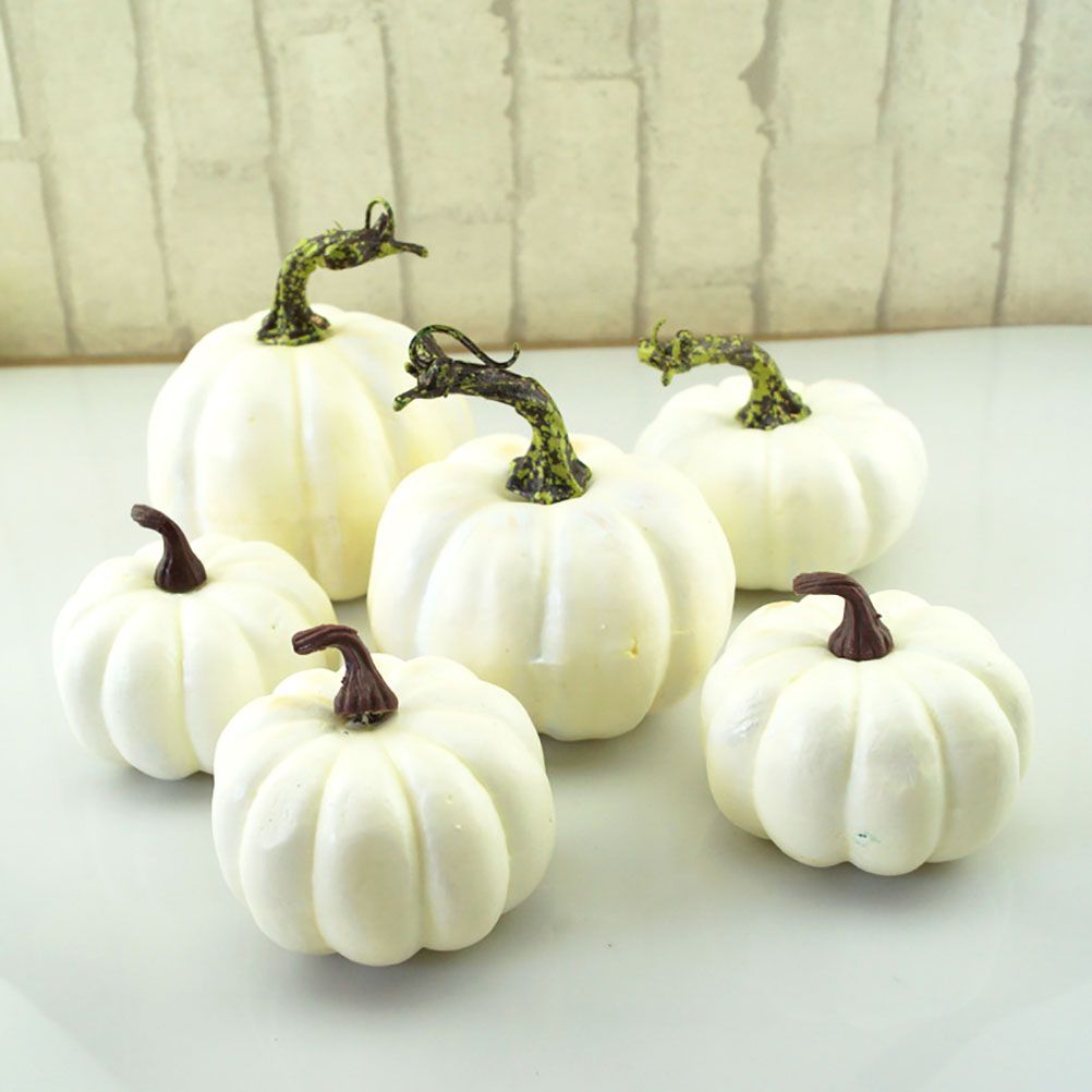 6PCS Different Sizes Fake Pumpkins Foam Pumpkins Toy for Halloween Decoration