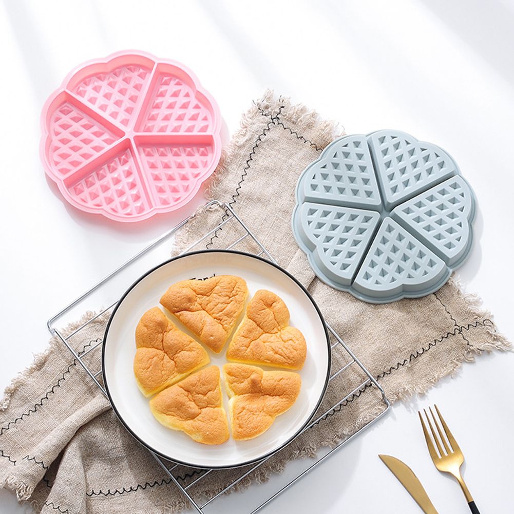 2PCS Silicone Waffle Mold 5 Cavity Heart Shaped Cake Muffin Pancake Mold for Baking Tools
