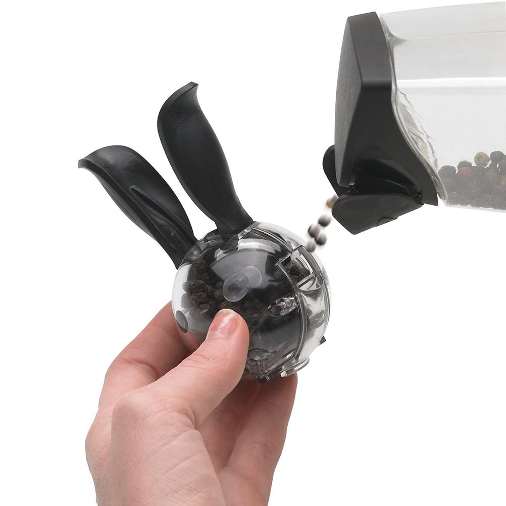 Salt and Pepper Grinder Mini Manual Spice Grinder Multifunctional Kitchen Tools Black Rabbit Ears Design Abrader