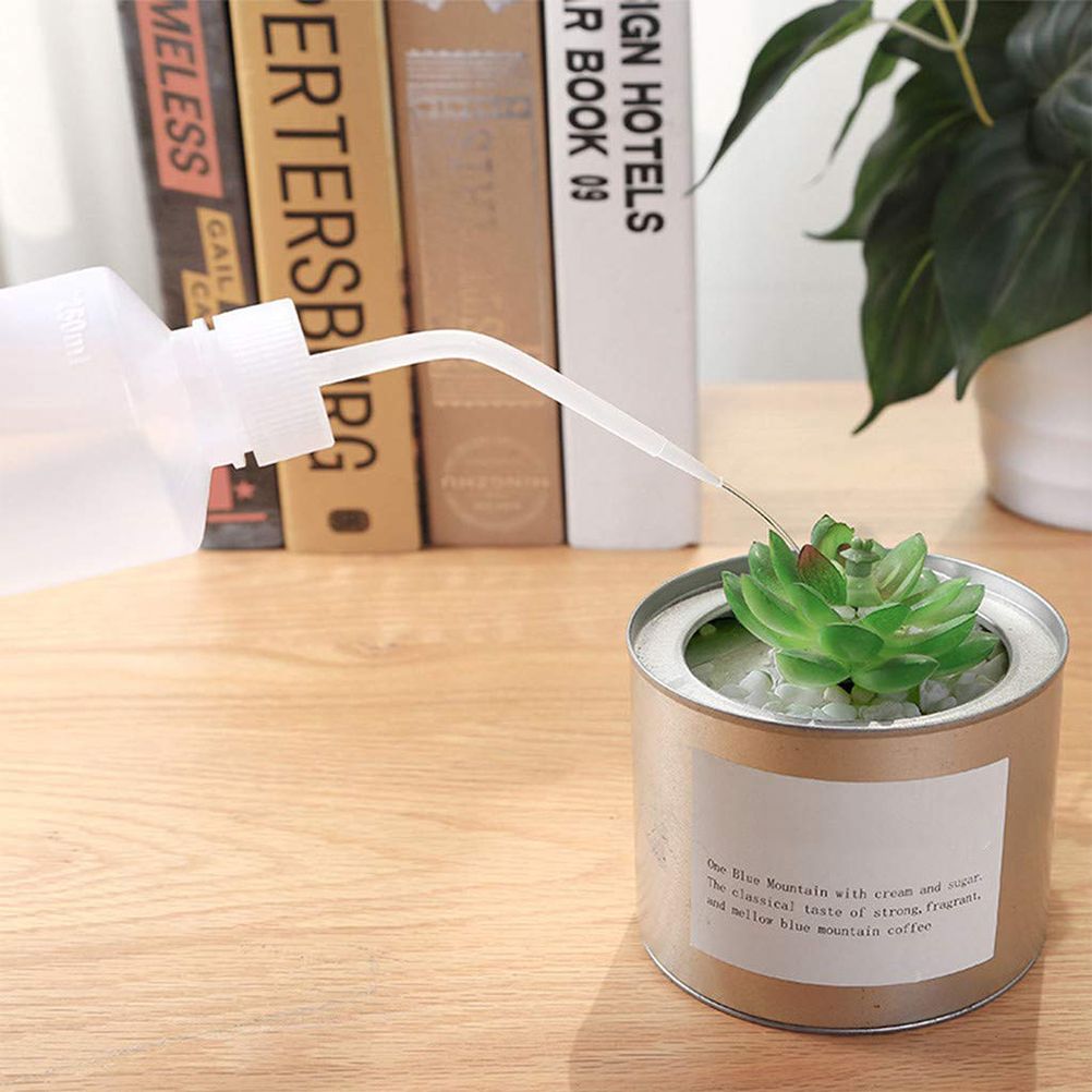 500ml Succulents Plant Watering Can Plastic Beak Squeezing Bottle with Scale
