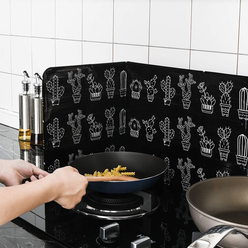 Folding Oil Splatter Shield Splash Proof Panels Gas Stove Shield for Kitchen