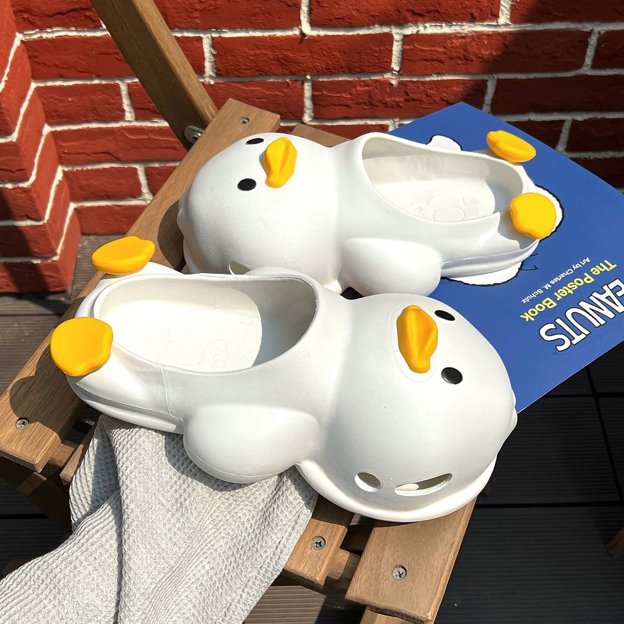 Cartoon Duck Slippers Women Summer Indoor Outdoor PVC Cute Sandals Birthday Gift for Beach Party Yellow 40-41