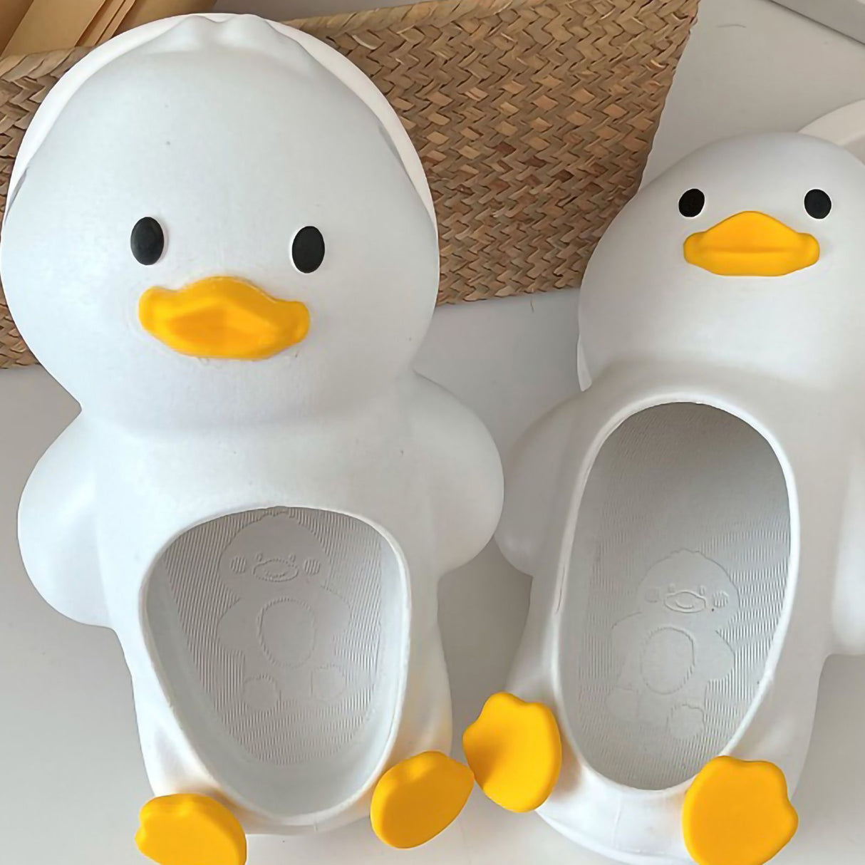 Cartoon Duck Slippers Women Summer Indoor Outdoor PVC Cute Sandals Birthday Gift for Beach Party Yellow 40-41